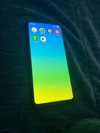 Samsung A53 5G Negro  Con una funda