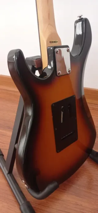 Guitarra Eléctrica antigua Vantage Sunburst