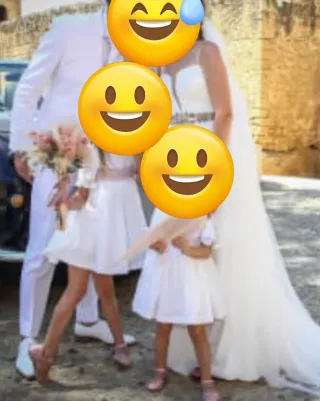 Vestido blanco y rosa para niña