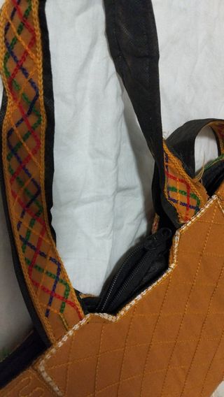 Bolso de mano colorido