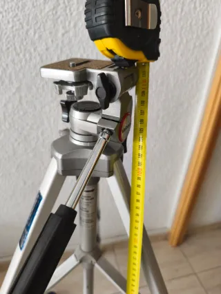 Trípode Velbon VIP para cámara/vídeo.