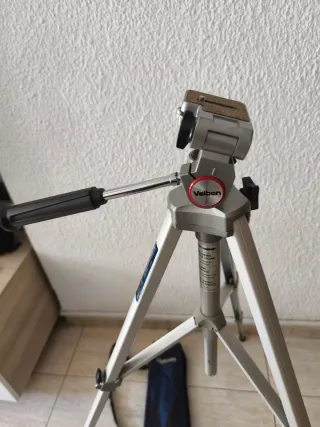 Trípode Velbon VIP para cámara/vídeo.