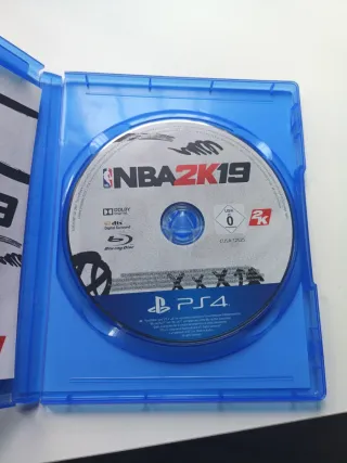 NBA 2K19 PS4 (PlayStation 4) Giannis Antetokounmpo