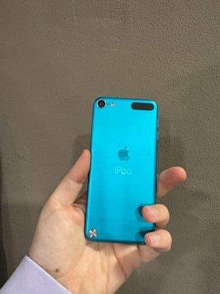 iPod Touch Blanco y Azul