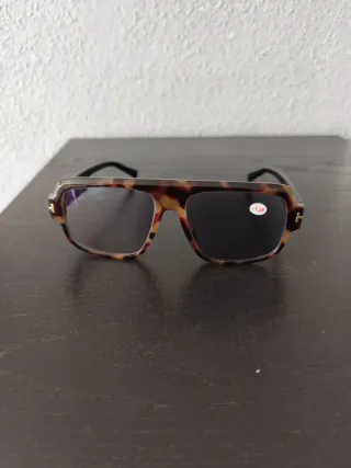 Gafas miopía -1.25 fotocromáticas tipo Tom Ford