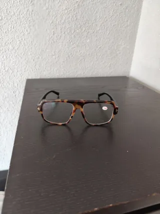 Gafas miopía -1.25 fotocromáticas tipo Tom Ford