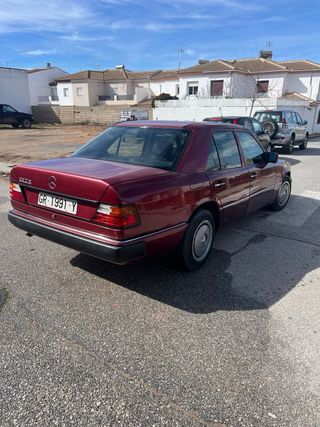 Mercedes-Benz W124 1991
