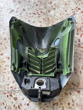 Frontal Yamaha Aerox Completo color blanco