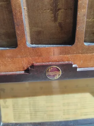 Radio Philips Antigua Capilla modelo nautilus