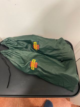 Zapatillas Gucci Dapper Dan Negras y Doradas