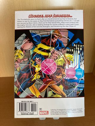 Thunderbolts Classic 3 · Como nuevo · [inglés]