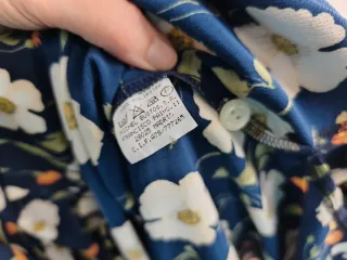 Blusa floral azul talla 58