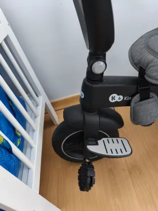 Triciclo Evolutivo Kinderkraft Gris