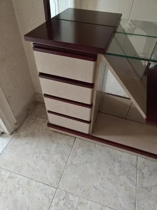 Mueble recibidor madera, cristal y espejo
