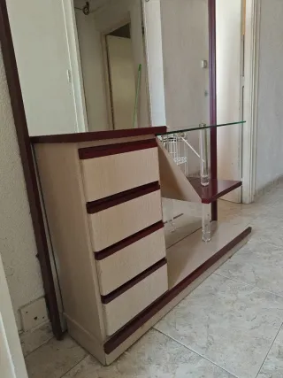 Mueble recibidor madera, cristal y espejo