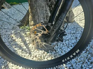 Bicicleta Eléctrica Scott Strike