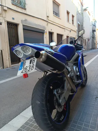 Yamaha YZF R6 carburacion