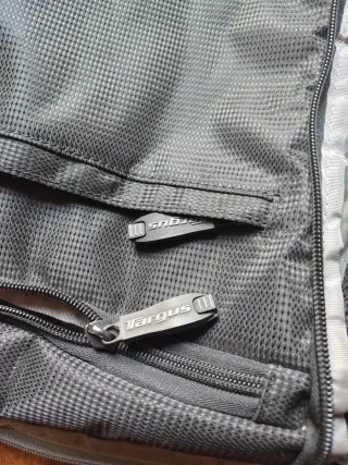 Mochila portátil negra