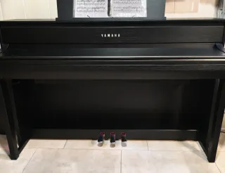 Piano Digital Yamaha Clavinova CLP-675