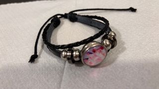 Pulsera K-Pop con Cuentas y Diseño
