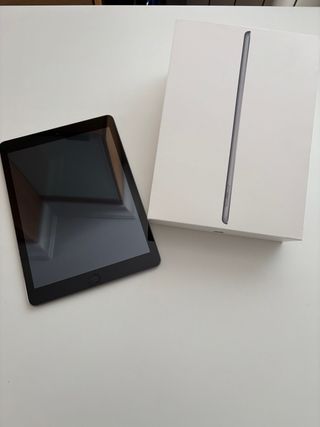 Apple iPad 2018 Argento