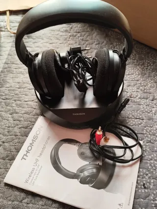 Auriculares Inalámbricos Thomson UHF