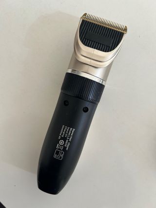 Cortadora Profesional LA-M838 LED Titanio