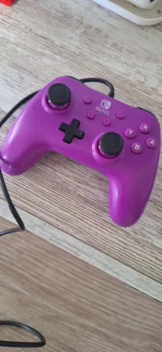 Mando Nintendo Switch Morado Nuevo