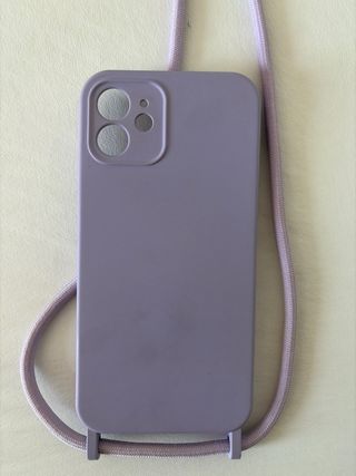 Custodia iPhone 12 con cordino viola da portare a tracolla