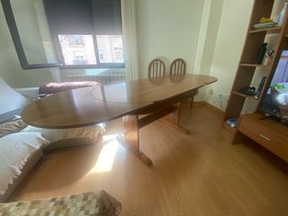 Mesa de madera extensible plegable y 6 sillas