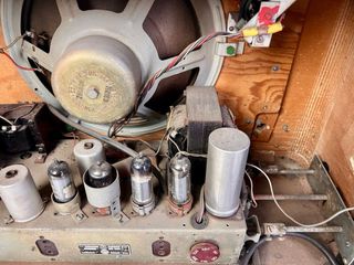 Radio Erres Válvulas Vintage