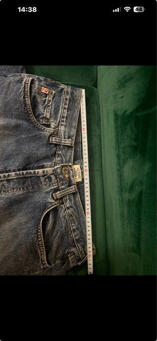 Jeans Guess Blu con sfumature chiaro e scuro