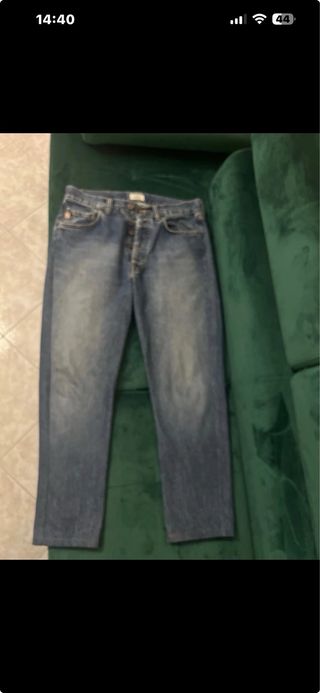 Jeans Guess Blu con sfumature chiaro e scuro
