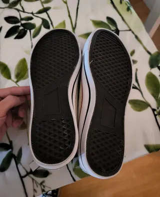 Zapatillas casuales beige