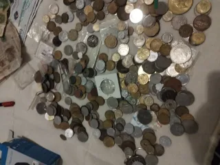 Monedas y Billetes Colección Variada