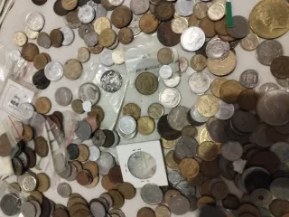 Monedas y Billetes Colección Variada