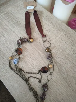 Collana da donna con perline