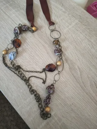 Collana da donna con perline