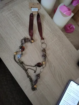 Collana da donna con perline