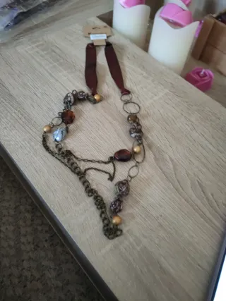 Collana da donna con perline