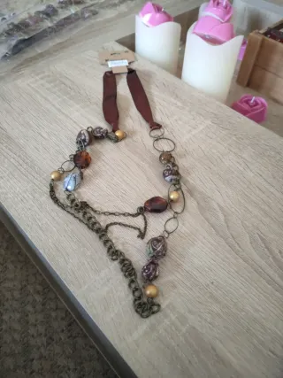 Collana da donna con perline