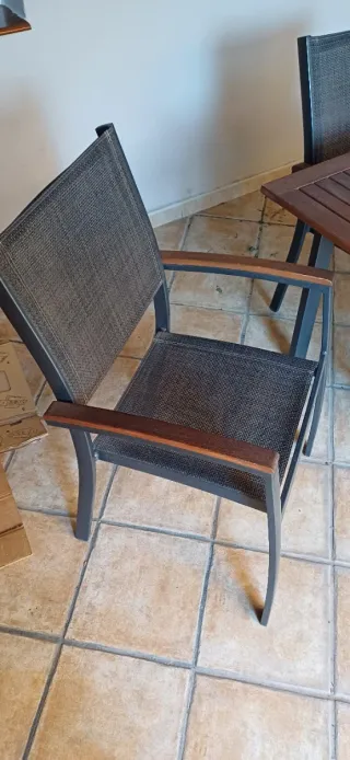 Mesa y 4 Sillas Exterior Madera y Metal