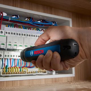 Bosch Professional Atornillador a batería Bosch GO