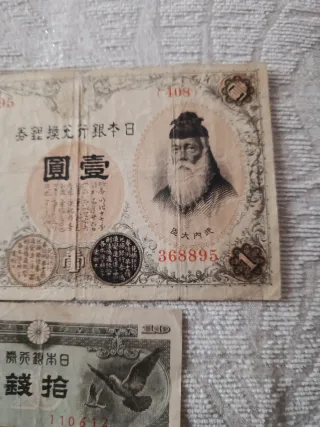 Billetes antiguos japoneses