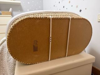 Moisés de mimbre para bebé con vestidura