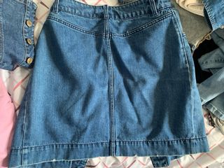 Dos faldas vaqueras