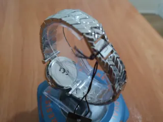 Reloj Skyline Plata Nuevo