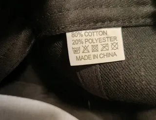 Berretto Valencia nero con stemma