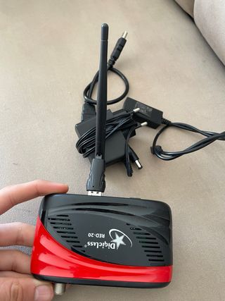 Decodificador DigiClass RED-20 con Mando y Cargado