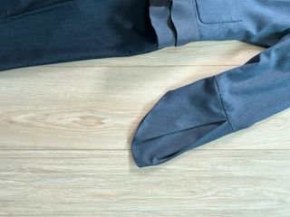 Traje Chaqueta y Pantalón de Tahari, T.42